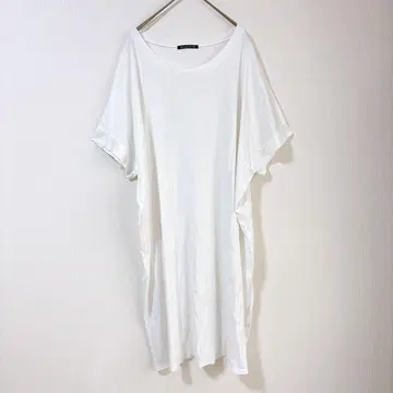 [새상품급] mizuiroind 미즈이로인드 돌먼 티셔츠 화이트