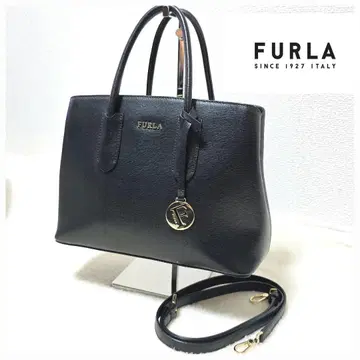 [새상품급] FURLA TESS 핸드백 숄더 포함 검정 블랙 가죽