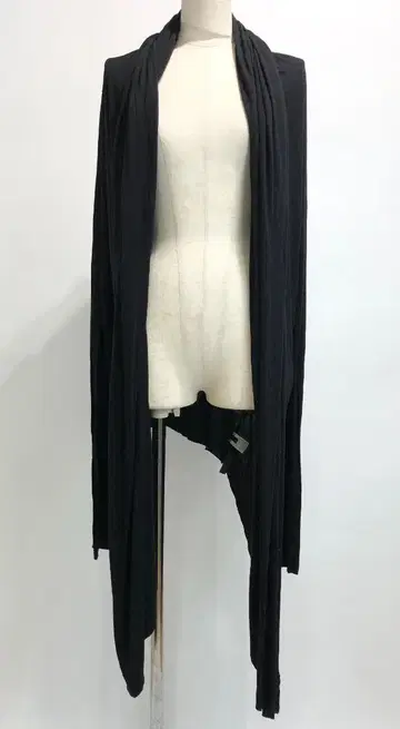 KAZUYUKI KUMAGAI ATTACHMENT 드레이프 변형 가디건