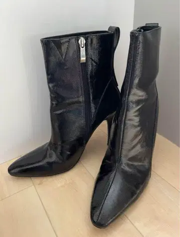 블랙 스틸레토 부츠 높은 힐