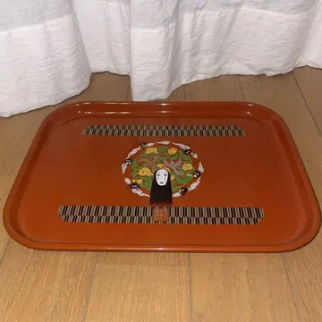지브리 센과 치히로 트레이