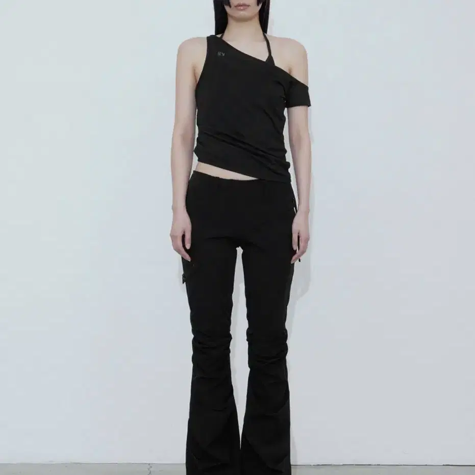 【BOHEMIAN SEOUL】25ss BACK HOOKED SHIRRING T BOHEMIAN SEOUL | 보헤미안서울 Bohemian Seoul Back Hooked