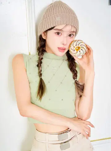 Darich 스톤 다이아 니트탑