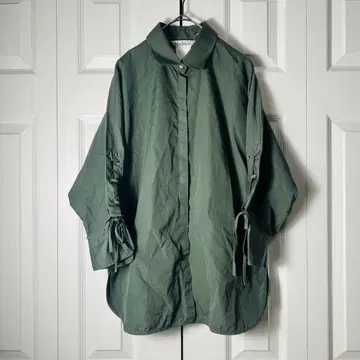Max Mara 카키 셔츠 리본 소매 올리브 그린 오부소매