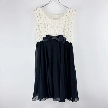 착용 1회 스트로베리필드 그레이스 플라워 모티브 원피스 드레스