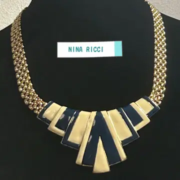 NINA RICCI 니나리치 네이비 아이보리 목걸이