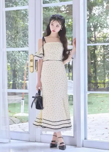 M me eme 도트 리본 머메이드 원피스