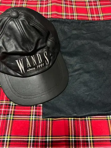 초레어 WANDS 캡 (모자) 우에스기 쇼, 시바사키 히로시