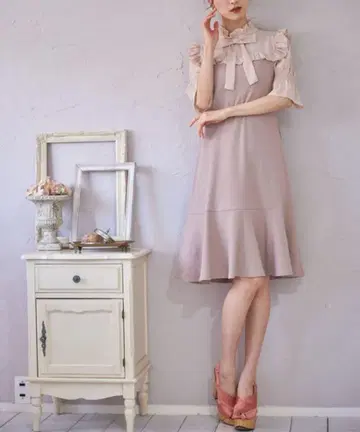 tocco closet 토코 클로젯 프릴 원피스