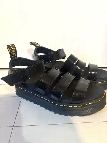 Dr.Martens/닥터마틴 BLAIRE/블레어 (플랫 샌들)