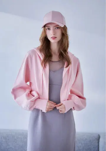 riu R 쨩 Flora logo knit hoodie 핑크