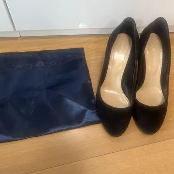 Sergio Rossi 블랙 하이힐 35.5 수납 가방 포함