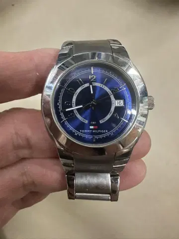 TOMMY HILFIGER 스테인리스 스틸 시계