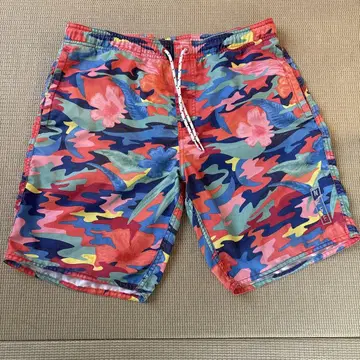 NEFF 카모플라쥬 꽃무늬 숏팬츠 M 사이즈