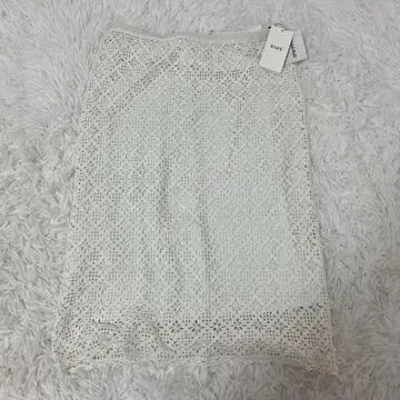 새상품 ROPE 로페 전체 레이스 플레어 스커트 M 화이트 타이트 고급