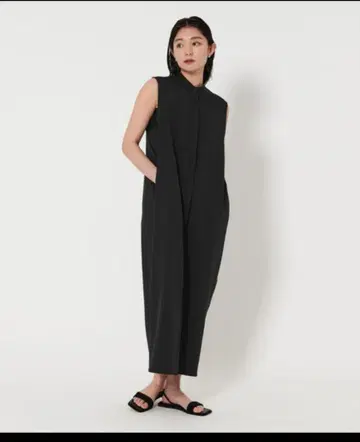 마루 유나이티드 애로우즈 슬리브리스 셔츠 원피스 2025 SS 완판템