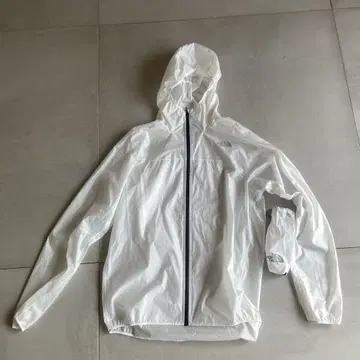 THE NORTH FACE 후드 부착 나일론 자켓