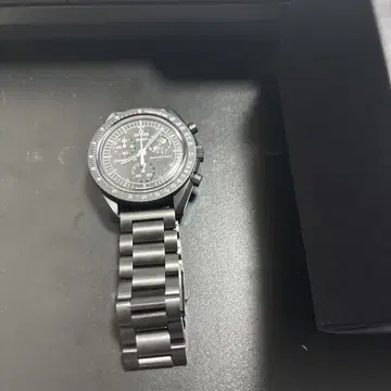 Omega Swatch MISSION TO THE MOONPHASE