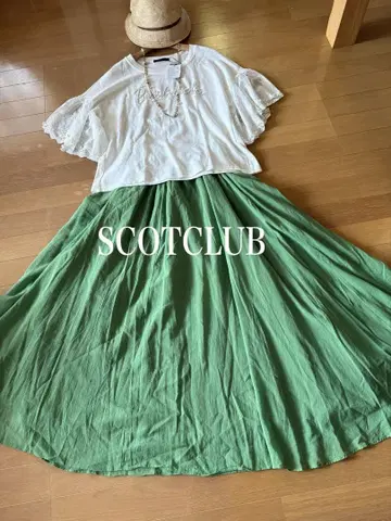 깔끔한 실루엣 시원한! SCOTCLUB 플레어 스커트 15000