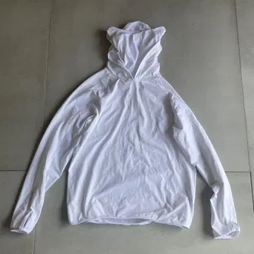 HELLY HANSEN