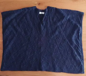 SOIL ALL LACE PONCHO 블랙