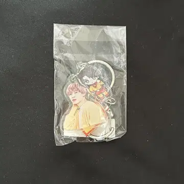M!LK 요시다 진토 아크릴 키링 아크링 HERO