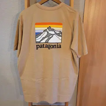 patagonia 파타고니아 Line Logo Pocket Tee