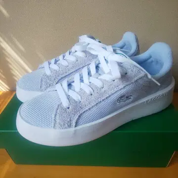 Lacoste 스니커즈