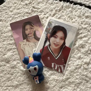 TWICE 쯔위 굿즈 묶음 판매!