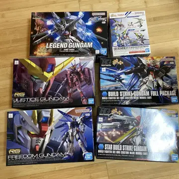 RG (LEGEND, FREEDOM, JUSTICE) 건담 프라모델 모음