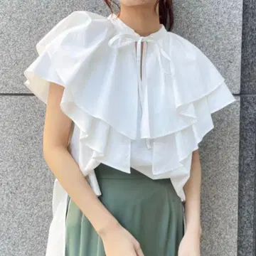 COCODEAL 코코딜 케이프 칼라 블라우스