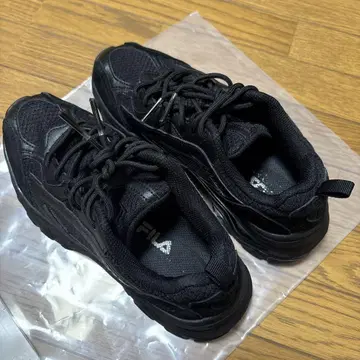 BY^_^FILA 별주 스니커즈