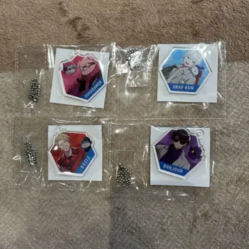 도즐사 아크릴 키링