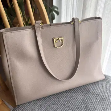 FURLA 핑크 베이지 가죽 토트백