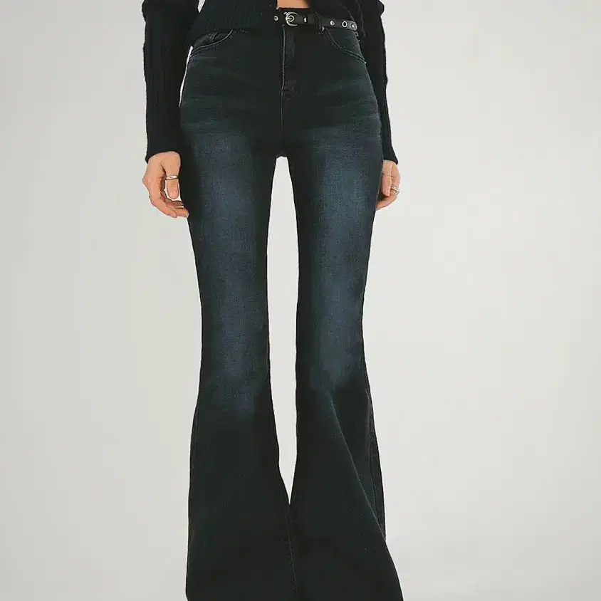 Synerjin Cat Washing Denim Pants Deep Blue on Bunjang Global Site.