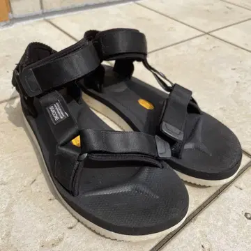 suicoke 스이코크 스트랩 샌들 26cm