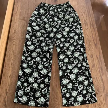 JOURNALSTANDARD relume 플라워 이지 팬츠