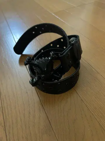 OAKLEY leather 3D skull belt black Y2K