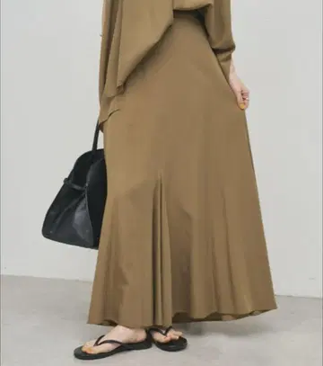 새상품 개럴개런트 플레어 스커트 0