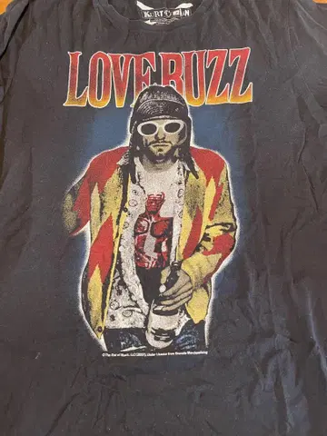 KURT COBAIN LOVE BUZZ 티셔츠
