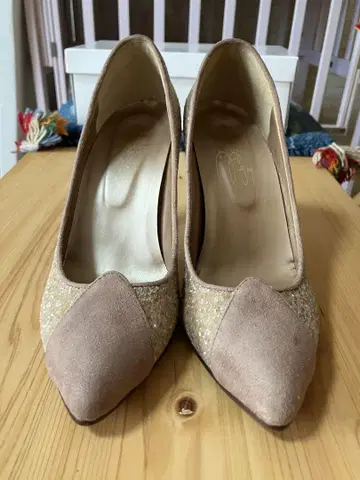 글리터 펌프스 결혼식