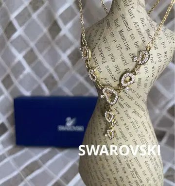 Swarovski 하트 모티브 골드 크리스탈 목걸이 상자, 보증서