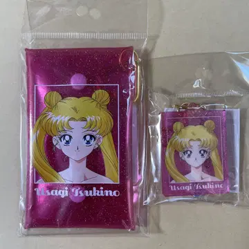 세일러문 츠키노 우사기 라메 아크릴 키링 라메 클리어 멀티 케이스 2