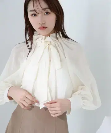 블라우스