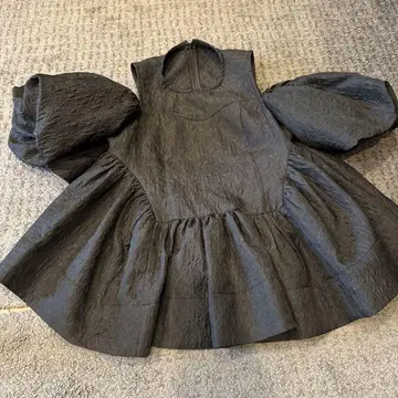 bibiy JOSEPHINE TOP 새상품