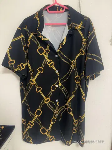 체인 패턴 반팔 셔츠 블랙&금 XL