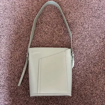 기간 한정 LE TALON tov. / shoulder bag