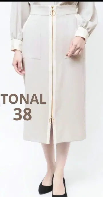 새상품급 TONAL 바이컬러 프론트 ZIP 타이트 스커트 M 깨끗한 배색