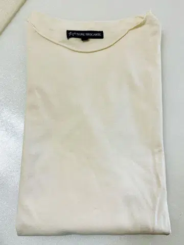 티글 브로칸테 반팔 티셔츠