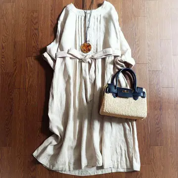새상품급 네스트로브 nest Robe 린넨 핀턱 자수 원피스 베이지